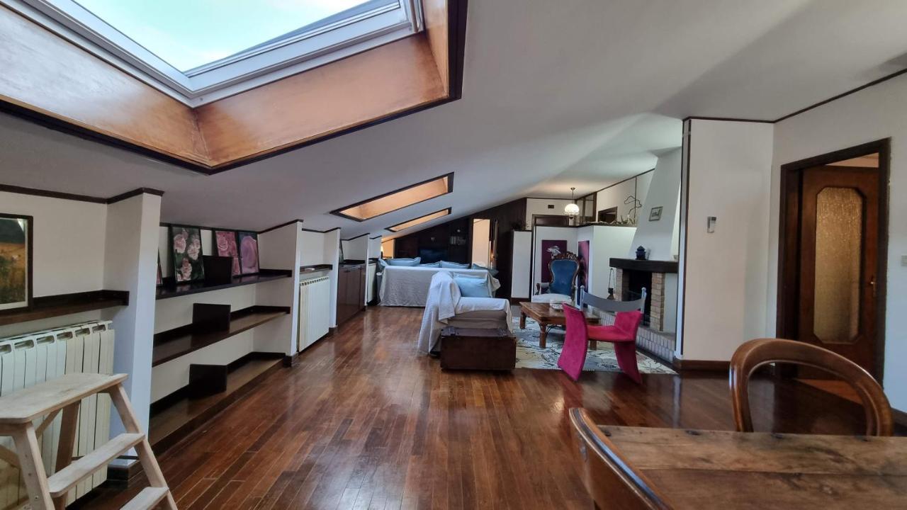 Apartament Ospitale 7 Triest Zewnętrze zdjęcie